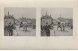 Carte Photo Stéréoscopique Année 1923  LA SUZE Retour Du Marché Attelage Coiffe - La Suze Sur Sarthe