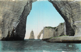 76 - ETRETAT - Etretat