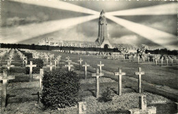 55  VERDUN  CHAMP DE BATAILLE   L'OSSUAIRE - Verdun