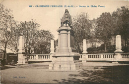 63  CLERMONT FERRAND  STATUE DE BLAISE PASCAL  COLL. PAPON - Clermont Ferrand