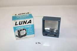 C296 Ancien Luna Lighter Vieuwer - Appareils Photo