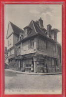 Carte Postale 27. Louviers Café Restaurant Rue De Neubourg  Très Beau Plan - Louviers