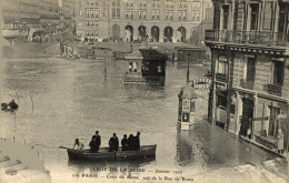 PARIS CRUE DE LA SEINE COUR DE ROME VUE DE LA RUE DE ROME - De Overstroming Van 1910