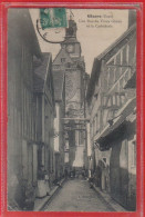 Carte Postale 27. Gisors Rue Du Vieux Gisors  Et La Cathédrale Très Beau Plan - Gisors