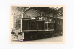 Photo Locotracteur Est De Lyon 304 Dépôt Atelier Rhône 69 France Locomotive Train Gare Chemin Fer Motrice Wagon Local - Treinen