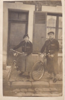 SEINE ET MARNE TOURNAN EN BRIE COUPLE DE CYCLISTE CARE PHOTO - Tournan En Brie