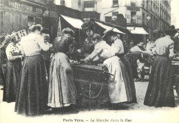 75 PARIS VECU LE MARCHE DANS LA RUE REPRODUCTION - Lotes Y Colecciones