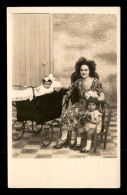 CARTE PHOTO - FEMME ET ENFANTS - LANDEAU - Photographie