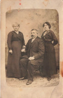 CARTE PHOTO - Famille - Souvenir Du 26 Mars 1916 - Carte Postale Ancienne - Fotografie