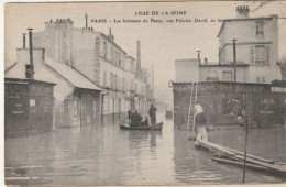 PARIS - Crue De La Seine Janvier 1910 - Les Habitants De Passy  Rue Félicien David, En Bateau - Paris Flood, 1910