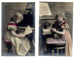 2 CPA     PETITE FILLE ET SON CHAT DEVANT SON PIANO - Portraits