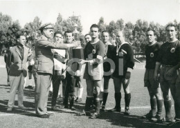 1950s ORIGINAL LARGE PHOTO FOTO SOCCER TEAM PHOTO CAMPO EQUIPA FUTEBOL POLICIA CUP TAÇA PORTUGAL - Sporten