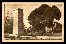 DAHOMEY - PORTO-NOVO - LE MONUMENT AUX MORTS - Dahomey