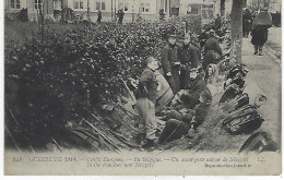 Militaria. - Guerre De 1914. - Conflit Européen. - En Belgique. - Un Avant-Poste Autour De Nieuport - In The Tranchees - Weltkrieg 1914-18