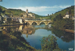 CPM  France Occitanie 12 Aveyron   Estaing  Le Château XV° Et XVI° Siècles Et Le Vieux Pont XIII° Siècle - Autres & Non Classés