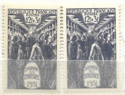 FRANCE N° 879 15F + 3F BLEU FONCE JOURNEE DU TIMBRE WAGON POSTAL 2 NUANCES NEUF SANS CHARNIERE - Nuovi