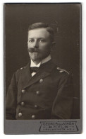 Fotografie Georg Billström, Kiel, Portrait Marine Offizier In Uniform Mit Spitzbart  - War, Military