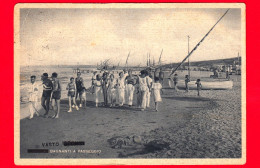 ITALIA - Abruzzo - Cartolina Viaggiata Nel 1949 - Vasto Marina (Chieti) - Bagnanti A Passeggio - Other & Unclassified