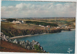 CAMARET  LA PLAGE ET LES FALAISES DU VERYHACH - Camaret-sur-Mer