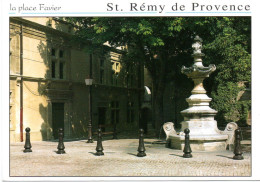 SAINT-REMY-DE_PROVENCE : Place Favier - Saint-Remy-de-Provence