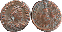 ROME - Nummus AE4 - THEODOSE I - SALVS REIPVBLICAE - Constantinople - 388 AD - RIC.86b1 - 20-110 - La Fin De L'Empire (363-476)