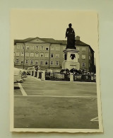 Austria-Salzburg-Mozart Statue - Places