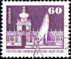 Rda Poste Obl Yv:2303 Mi:2649 Château De Dresden (cachet Rond) - Used Stamps