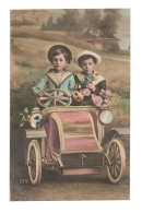 CPA  Photomontage Enfants Et Voiture. Automobile - Fotografie