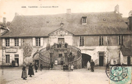 VANNES - N°2368 Villard - L'ancienne Mairie - Animée - Vannes