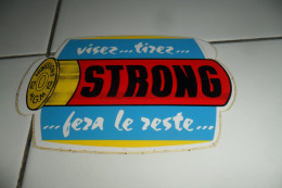 AUTOCOLLANT  PUB STRONG - Stickers