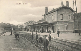 BRIEY - La Gare. - Bahnhöfe Ohne Züge