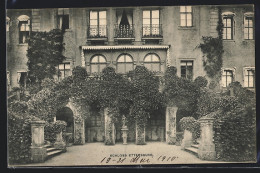 AK Ettersburg, Schloss Mit Bewachsener Fassade  - Andere & Zonder Classificatie