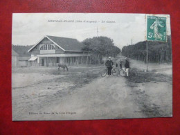 F23 - 40 - Mimizan Plage - Le Casino - Animée - Deux Vélos - Mimizan