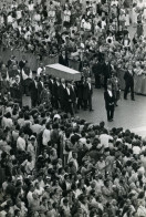 Italie Rome Le Cercueil De Paul VI Funerailles Du Pape Ancienne Photo August 1978 - Beroemde Personen