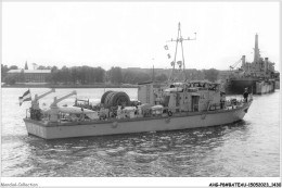 AHGP8-BATEAUX DE GUERRE MARINE CARTE PHOTO-0716 - A LOCALISER - M876 - SCHUILING - OLANDRE - Warships