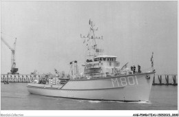 AHGP5-BATEAUX DE GUERRE MARINE CARTE PHOTO-0446 - A LOCALISER - M801 - OLANDRE - Warships