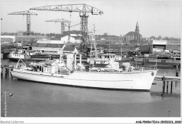 AHGP5-BATEAUX DE GUERRE MARINE CARTE PHOTO-0447 - A LOCALISER - M801 - Warships