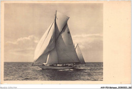 AHYP10-0876 - BATEAUX - VOILIER EN PLEINE MER - Velieri