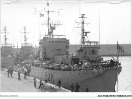 AHAP4-BATEAUX DE GUERRE MARINE CARTE PHOTO-0372- NICE - F548 FARFALLA - CP SOUPLE FREGATE - Guerra