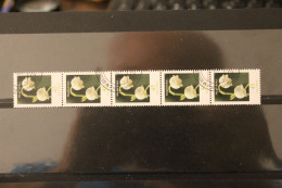 Deutschland ; Freimarken: Blumen: 45 Cent Maiglöckchen, 5er-Streifen; ZN 220; MiNr. 2794,gestempelt - Used Stamps