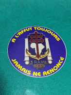 Autocollant Sticker 3e RAMA Régiment D'artillerie De Marine Nationale Armée Canjuers Militaire Tres Bon Etat Diametre : - Blazoenen (textiel)