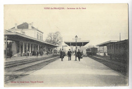 CPA 51 VITRY-le-FRANCOIS Intérieur De La Gare - Vitry-le-François