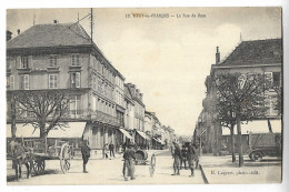 CPA 51 VITRY-le-FRANCOIS La Rue De Vaux - Vitry-le-François