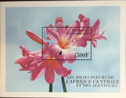 Central African Republic 2000 Flowers Minisheet MNH - Sonstige & Ohne Zuordnung