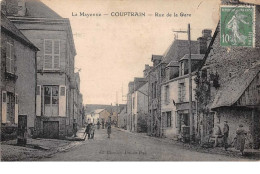 53. N° 54992.la Mayenne.couptrain.rue De La Gare - Mayenne