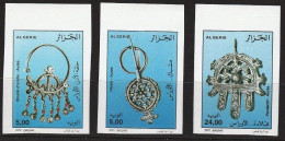 Non-dentelé/Année 2002-N°1302/1304 Neufs**MNH/imperforate : Bijoux Des Aurès/ Old Jewelry - Série Complète (m2) - Algeria (1962-...)