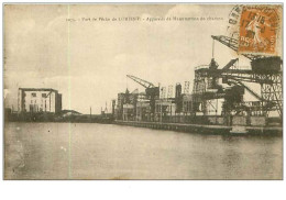 56.LORIENT.n°11.PORT DE PECHE.APPAREILS DE MANUTENTION DU CHARBON.RARE? - Lorient