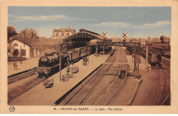 51 - Chalons Sur Marne- SAN21768 - La Gare - Train - Châlons-sur-Marne