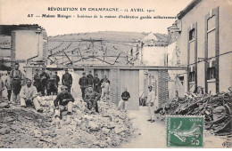 51 - AY-CHAMPAGNE - SAN27965 - Révolution - Avril 1911 - Intérieur De La Maison Bissinger Gardée Militairement - Grève - Ay En Champagne