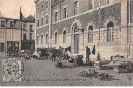 51 - REIMS - SAN30680 - L'Ancienne Prison Et Le Marché à La Ferraille - Reims